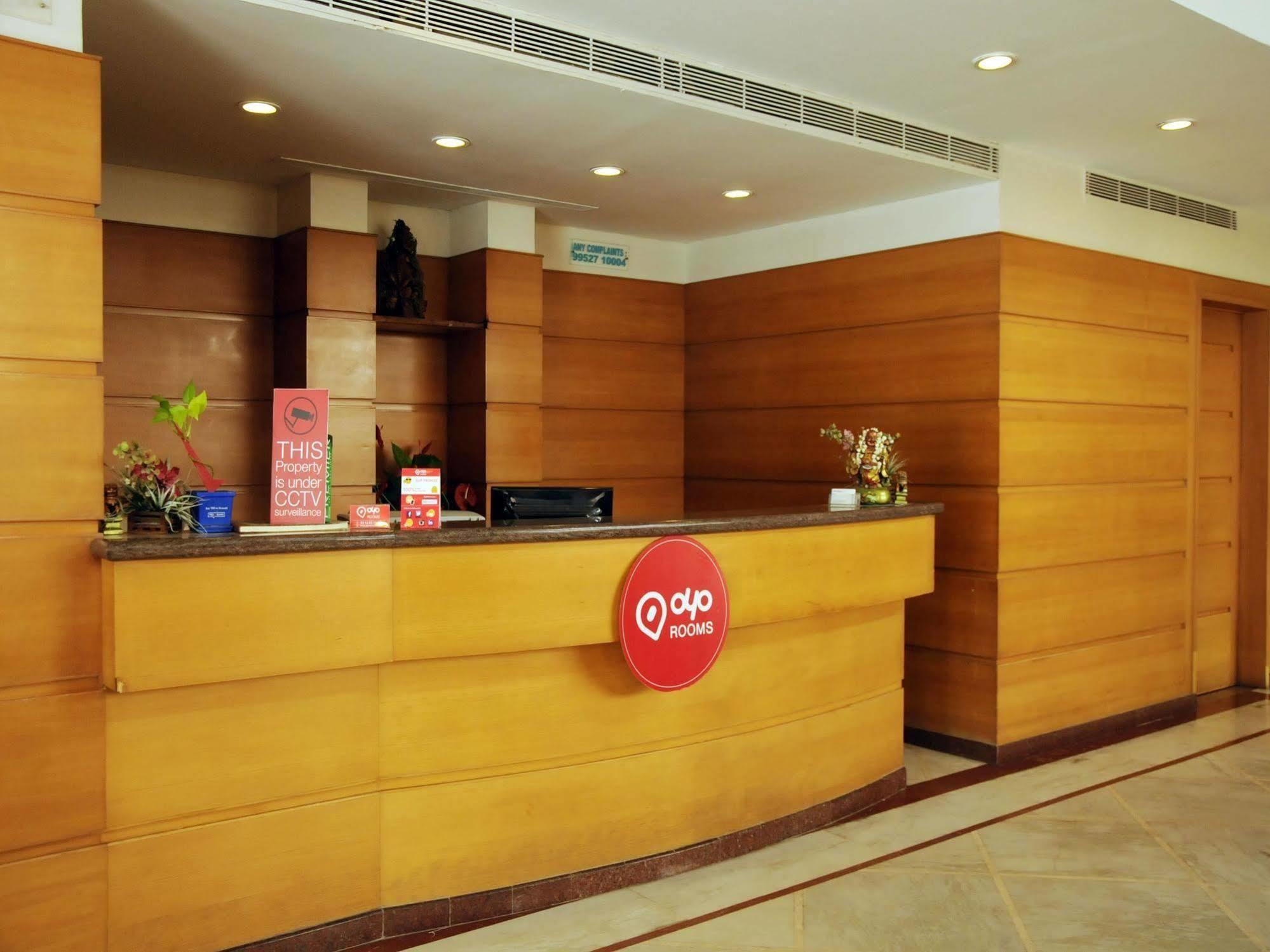 Hotel Super Capital O Grand Plaza Coimbatore Exterior foto